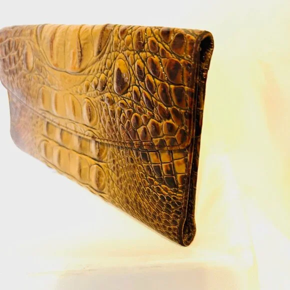 Brahmin Colette Croc Embossed Melbourne Leather-Vintage-Tri Fold Wallet/CheckBk - Picture 12 of 14
